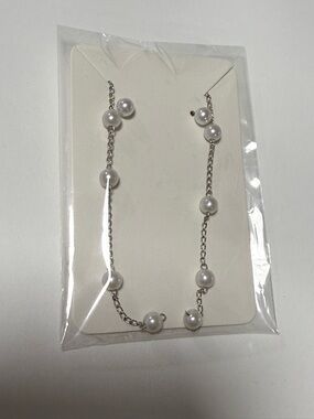 Classic White Pearl Station Necklace - Unknown Brand